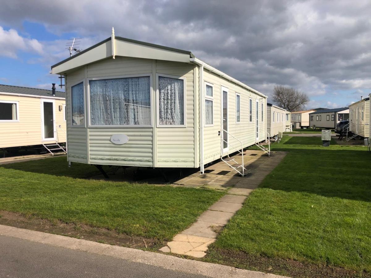 Lovely 3 Bedroom 8 Berth Caravan In Rhyl Ngoại thất bức ảnh